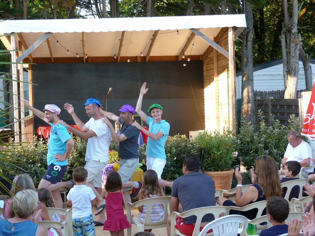 Camping La Maurie Foulerot Екстериор снимка